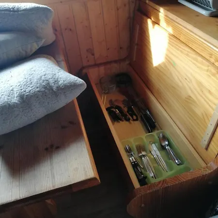 Le Tonneau De La Faucille Apartment