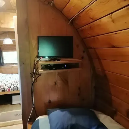 Le Tonneau De La Faucille